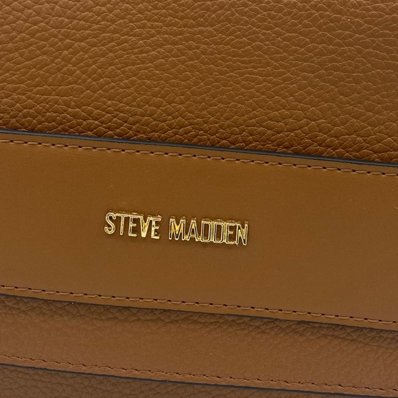 Steve Madden Brown/Tan  Crossbody Bag Steve Madden Tan Leather Crossbody NWOT - Picture 9 of 10